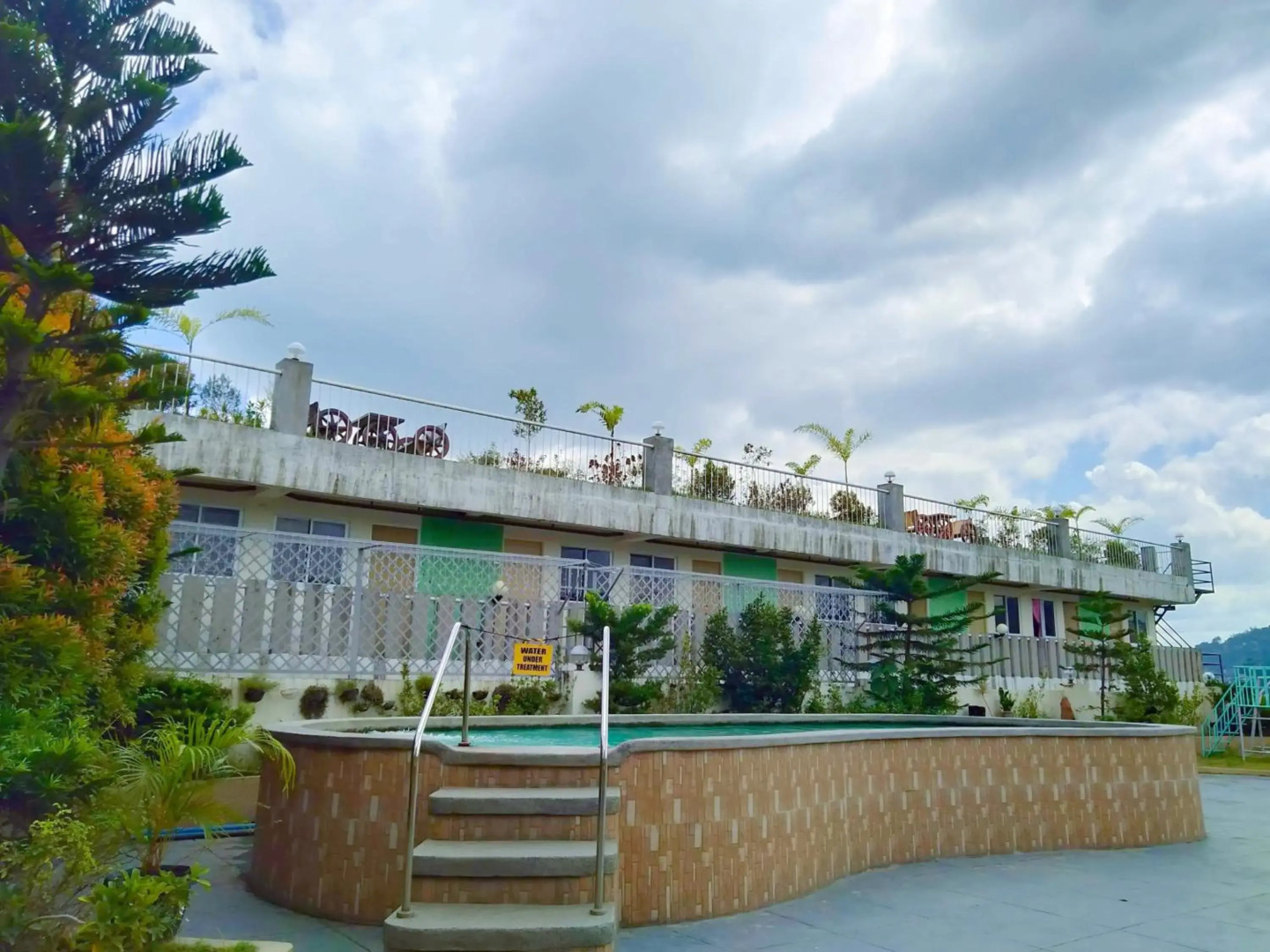 26 GARDEN Deck with a VIEW