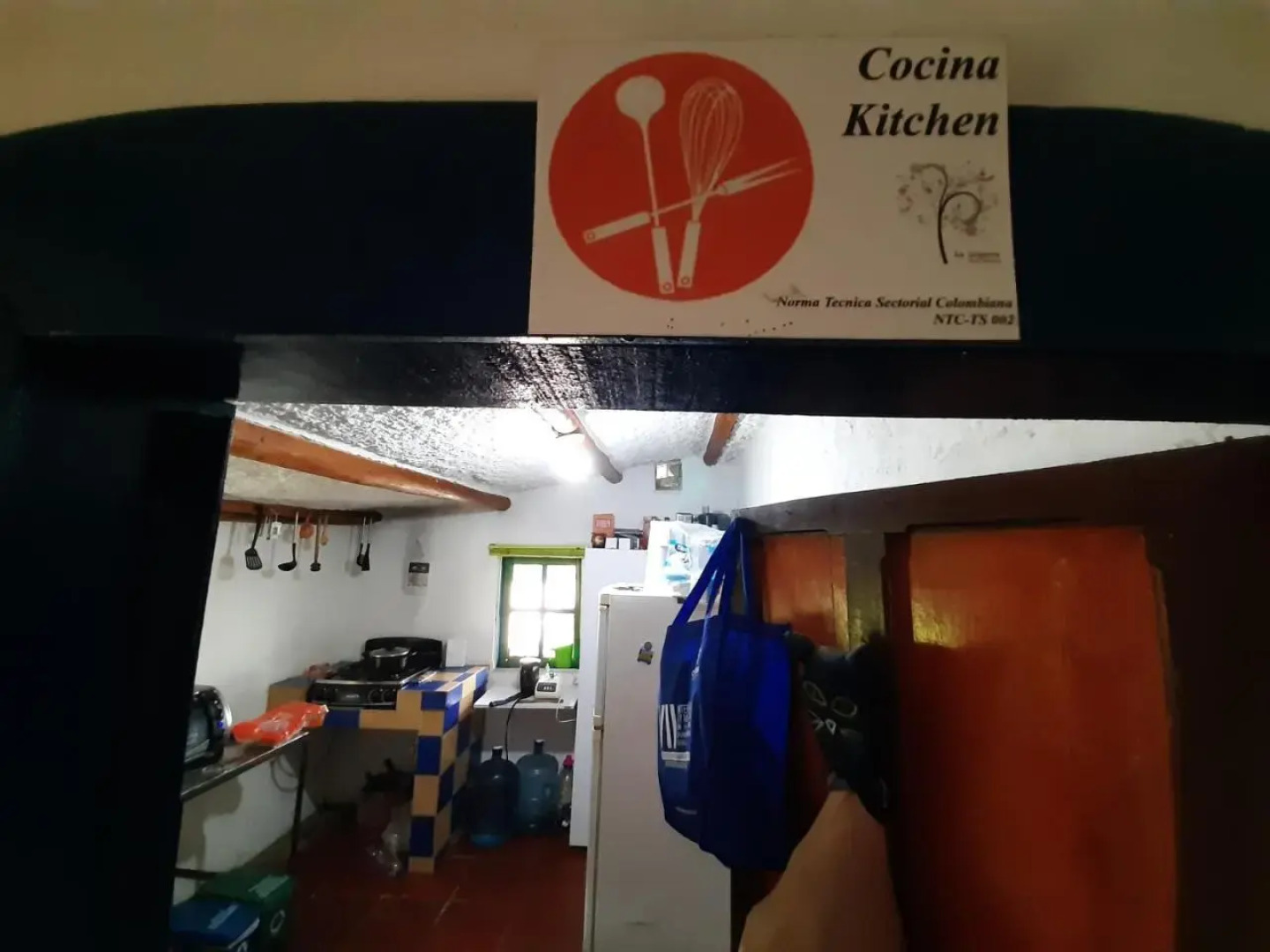 La Cigarra Cine y Cafe