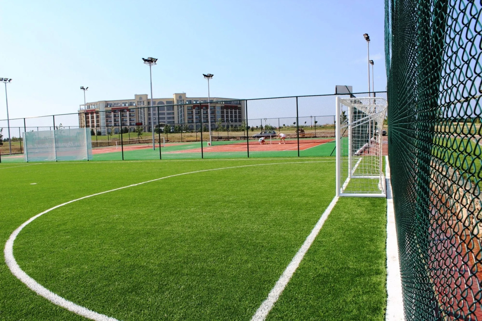 Lighthouse Apartments & Villas