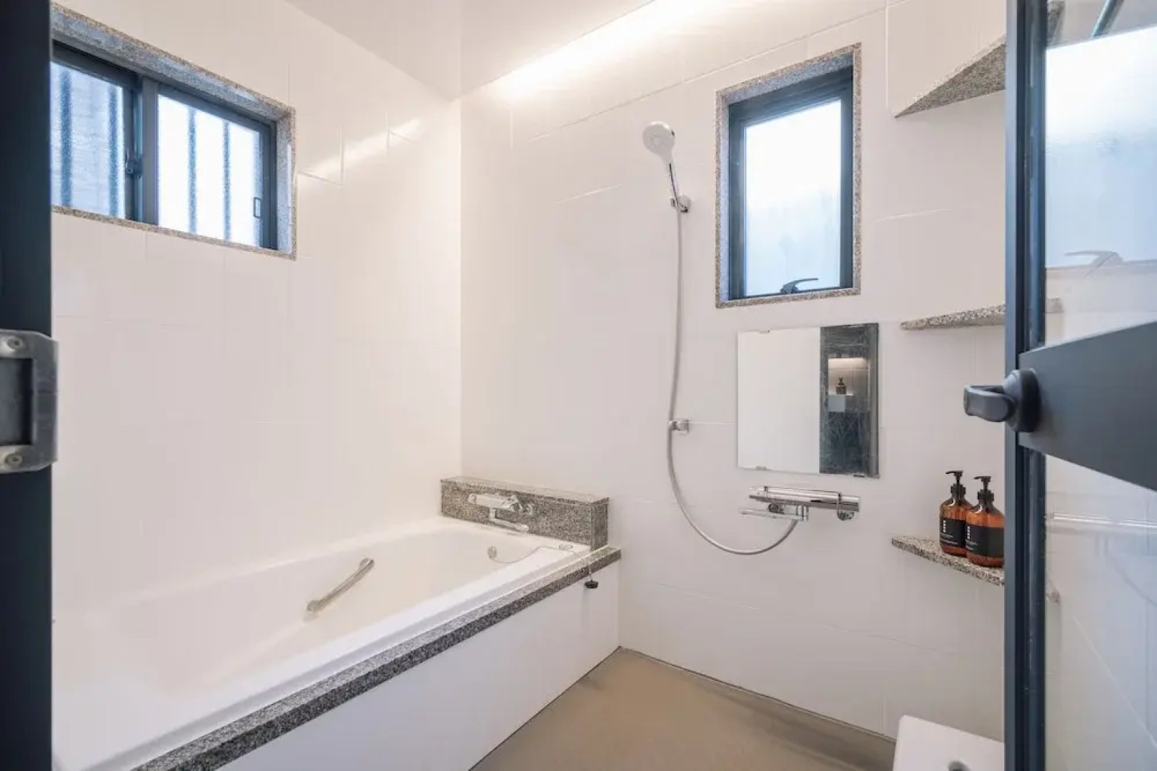 Infinity Hotel -Jicchaku-