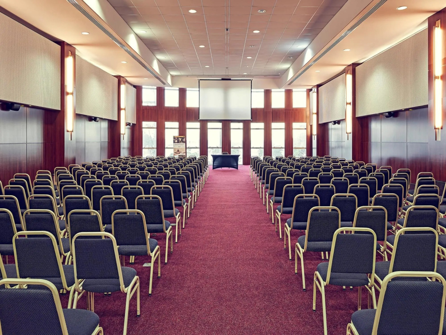 Mercure Camboriu Hotel