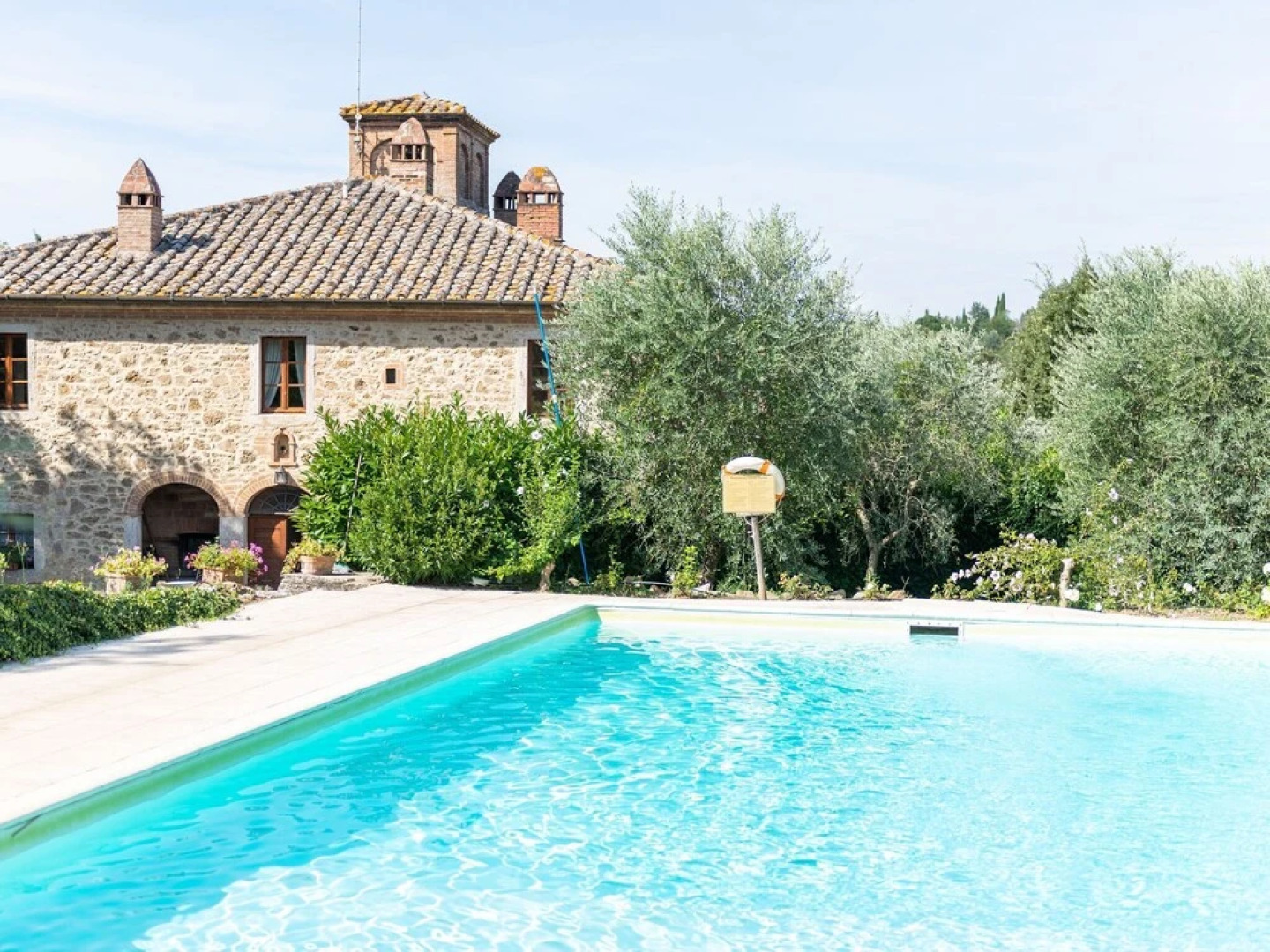 Scenic Apartment in Rapolano Terme with Swimming Pool