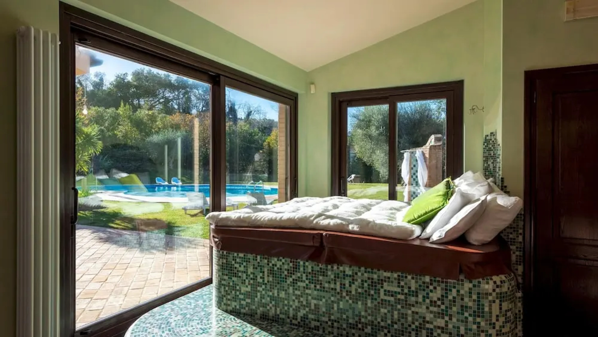 Villa Isotta 8 4 Emma Villas