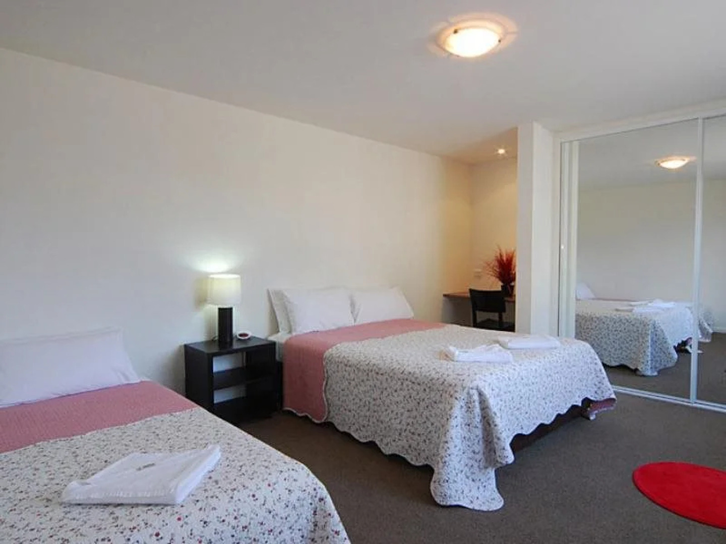 Courtyard Complex Serviced Apartments