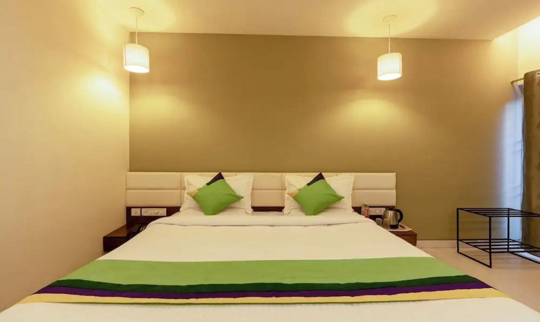 Treebo Midvalley Residence