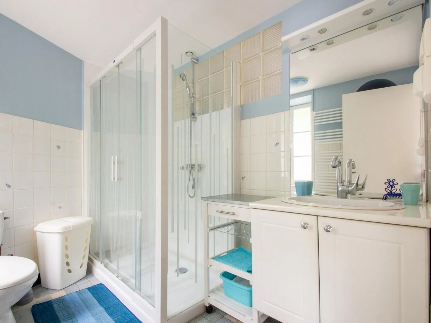 Beautiful Holiday Home in Hérisson with Private Garden