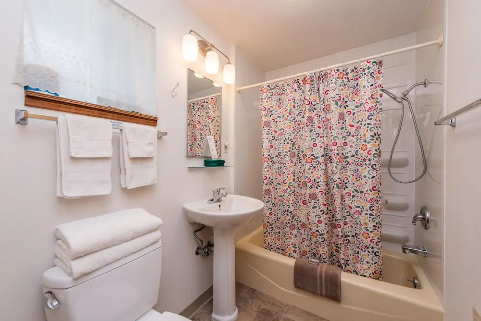 Dungeness Bay Cottages