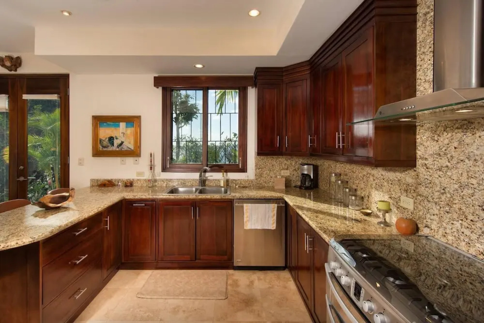 Exquisite Hilltop Villa with Luxurious Modern Design, Sweeping Ocean Views & Sparkling Infinity Pool