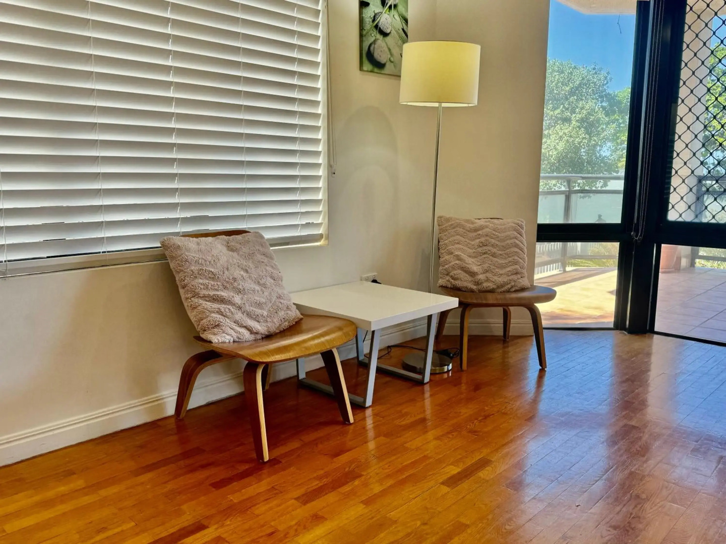 Lighthouse Apartments on The Strand - 2