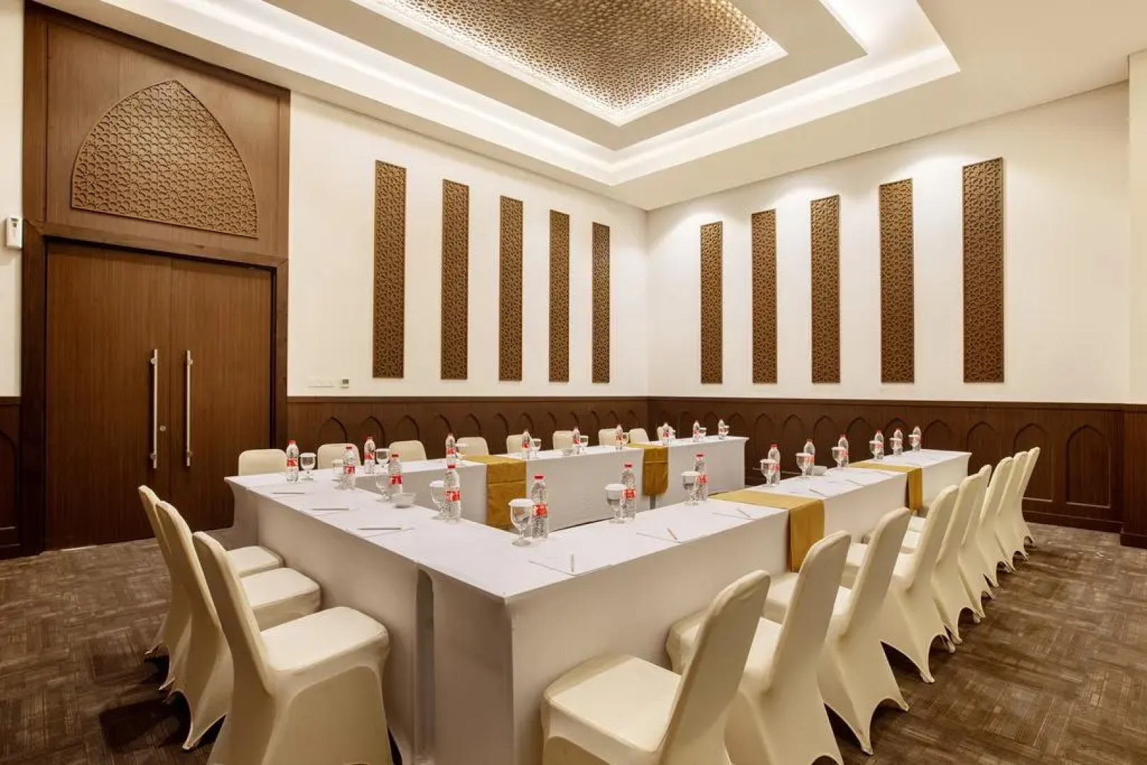 Hotel Santika Gresik