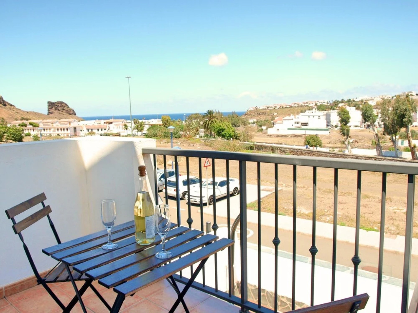 Flatguest Awesome Duplex