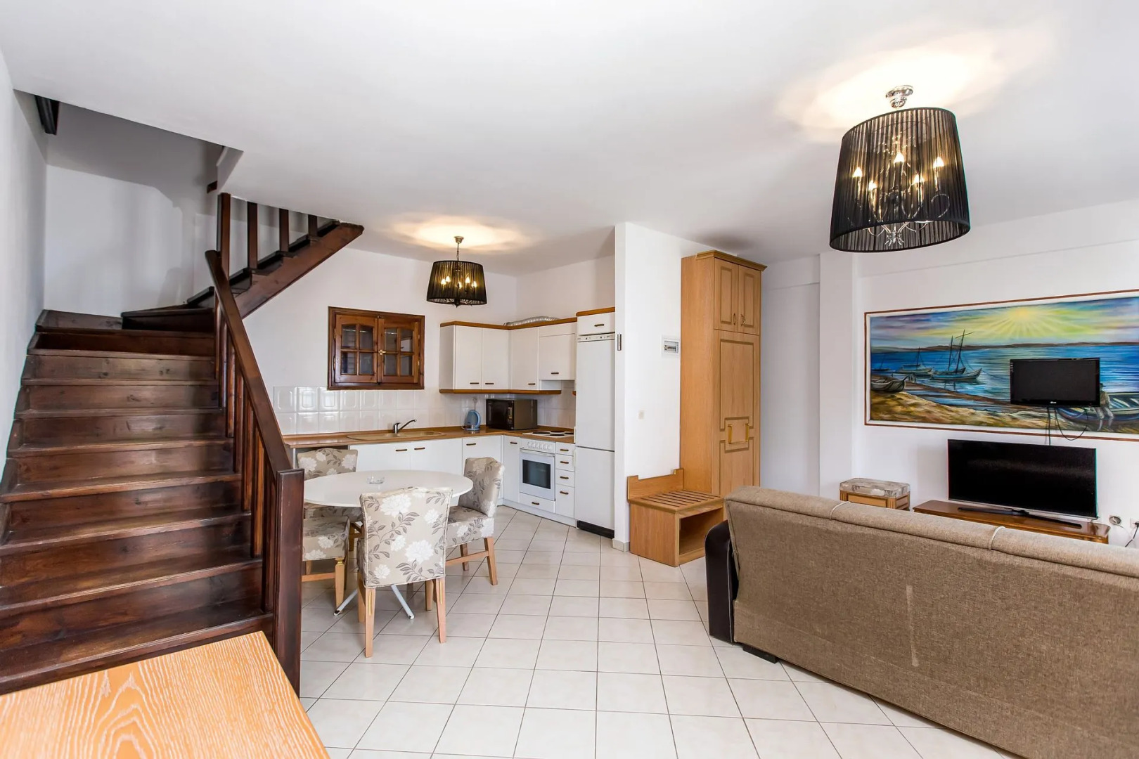 Villa Beach, by Greek Pride