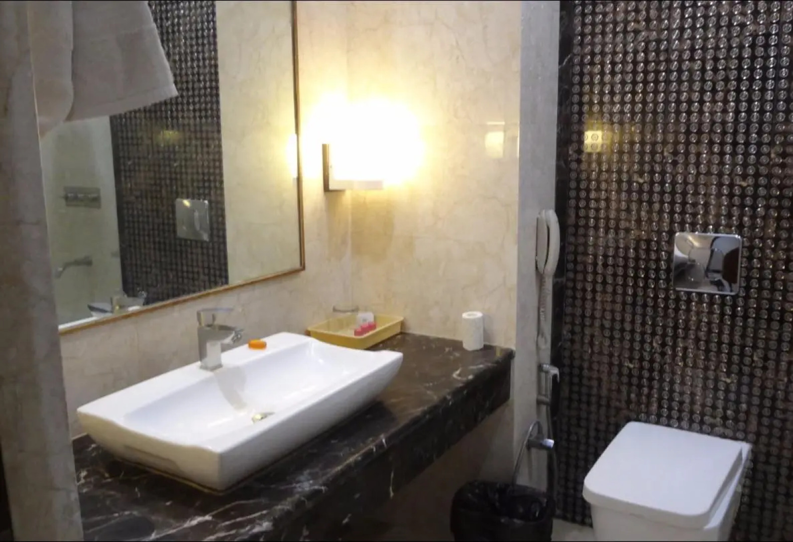 Hotel Seven Hills Tower