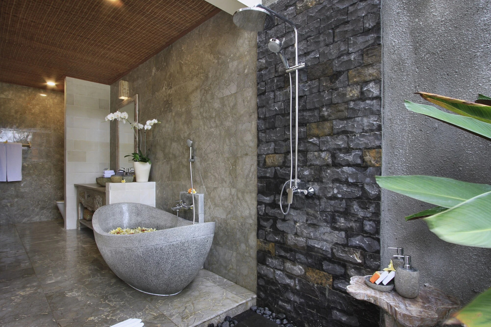 The Alena Resort A Pramana Experience