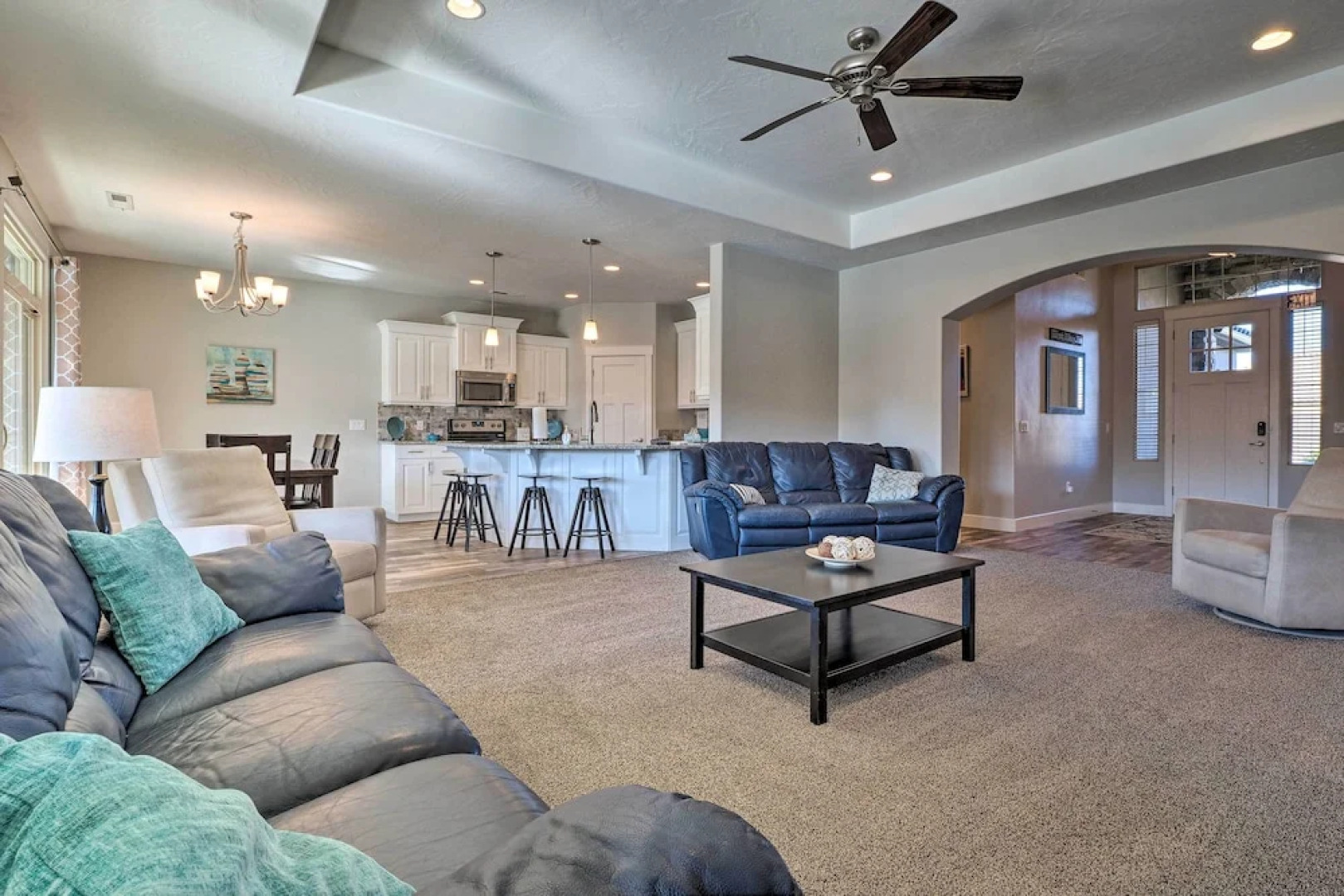 Adventure Bound Home w/ Pickleball, Hot Tub & More