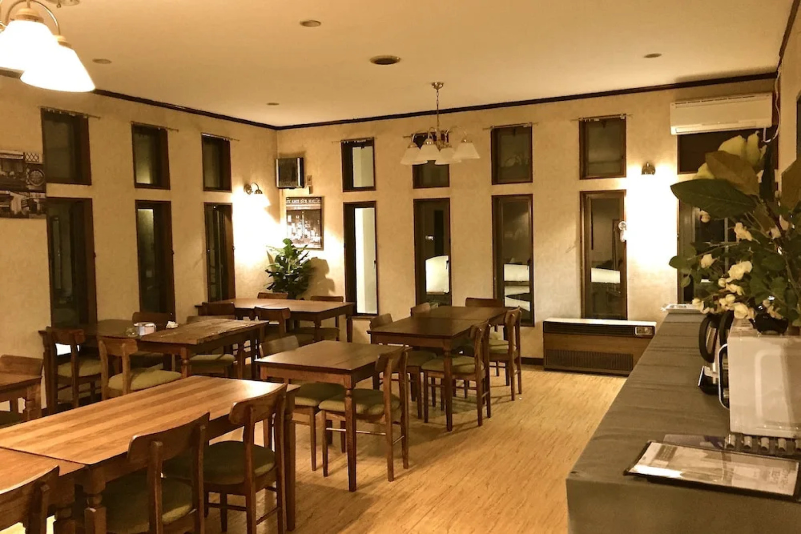 Hakuba Landmark Iwatake Lodge