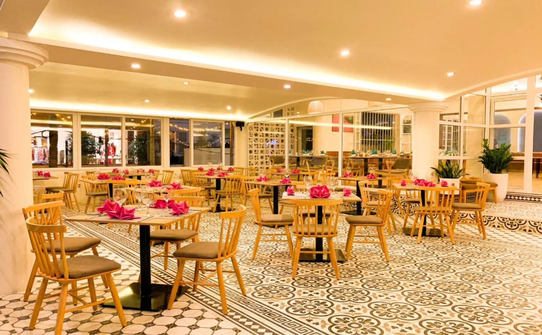 Thanh Lich Hue Hotel