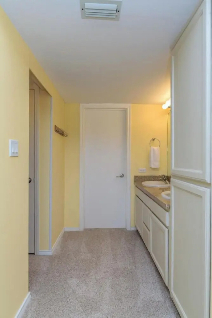 Beachfront Condo w Panoramic 12th-floor Gulf View!