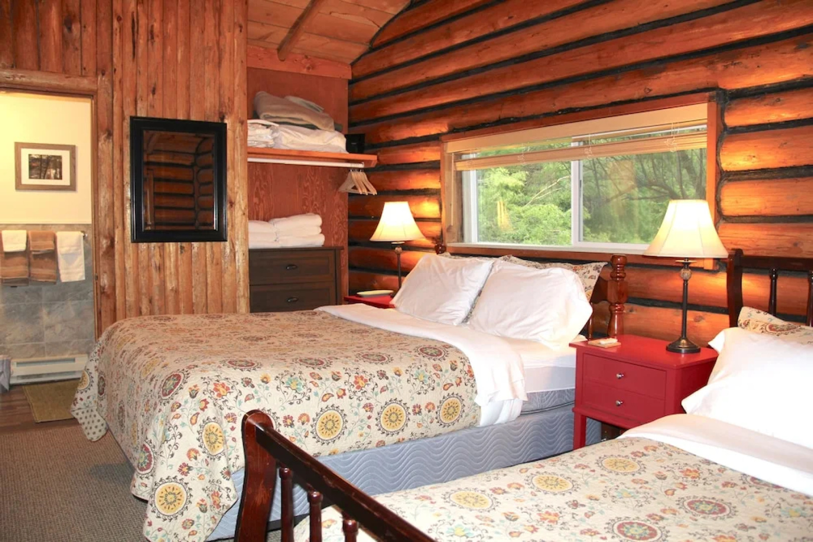 Yellowstone Hot Spring Cabins