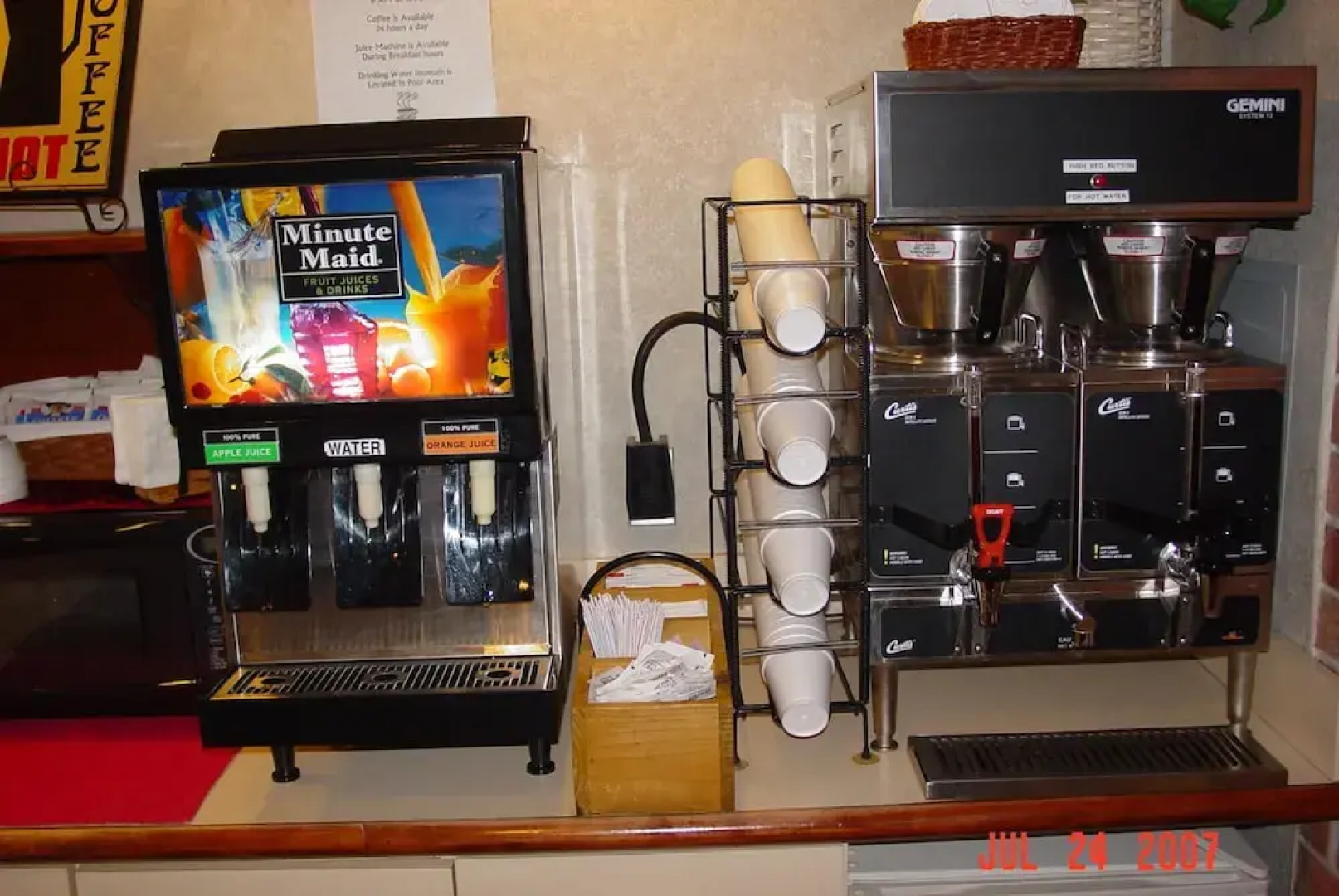 Lomira Inn and Suites