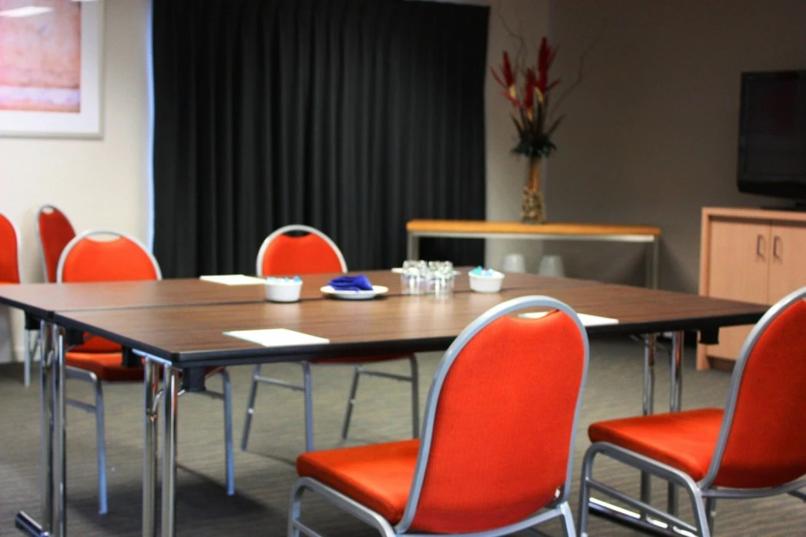 Gladstone Downtown Central Apartment Hotel