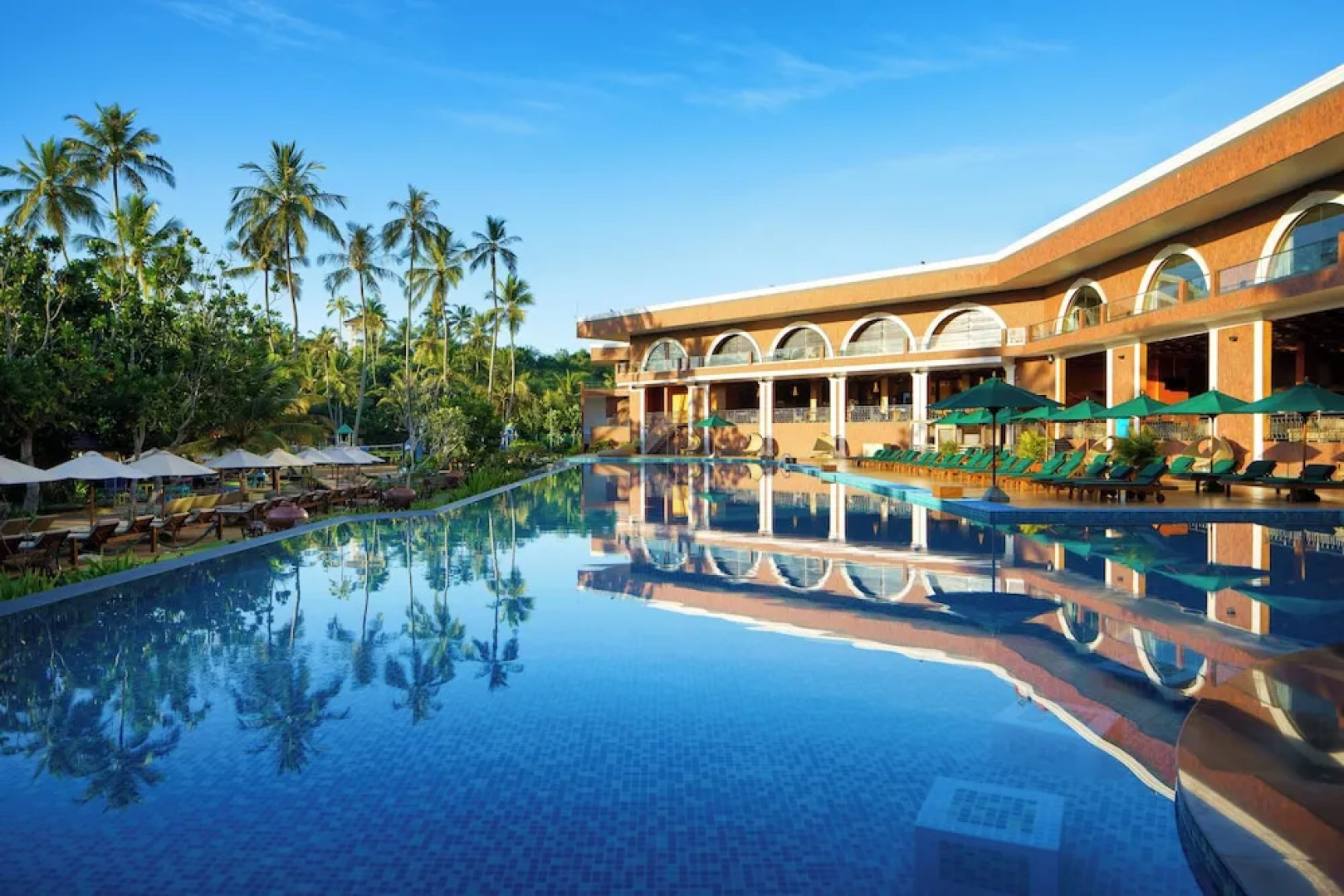 sea view beach resort,unawatuna