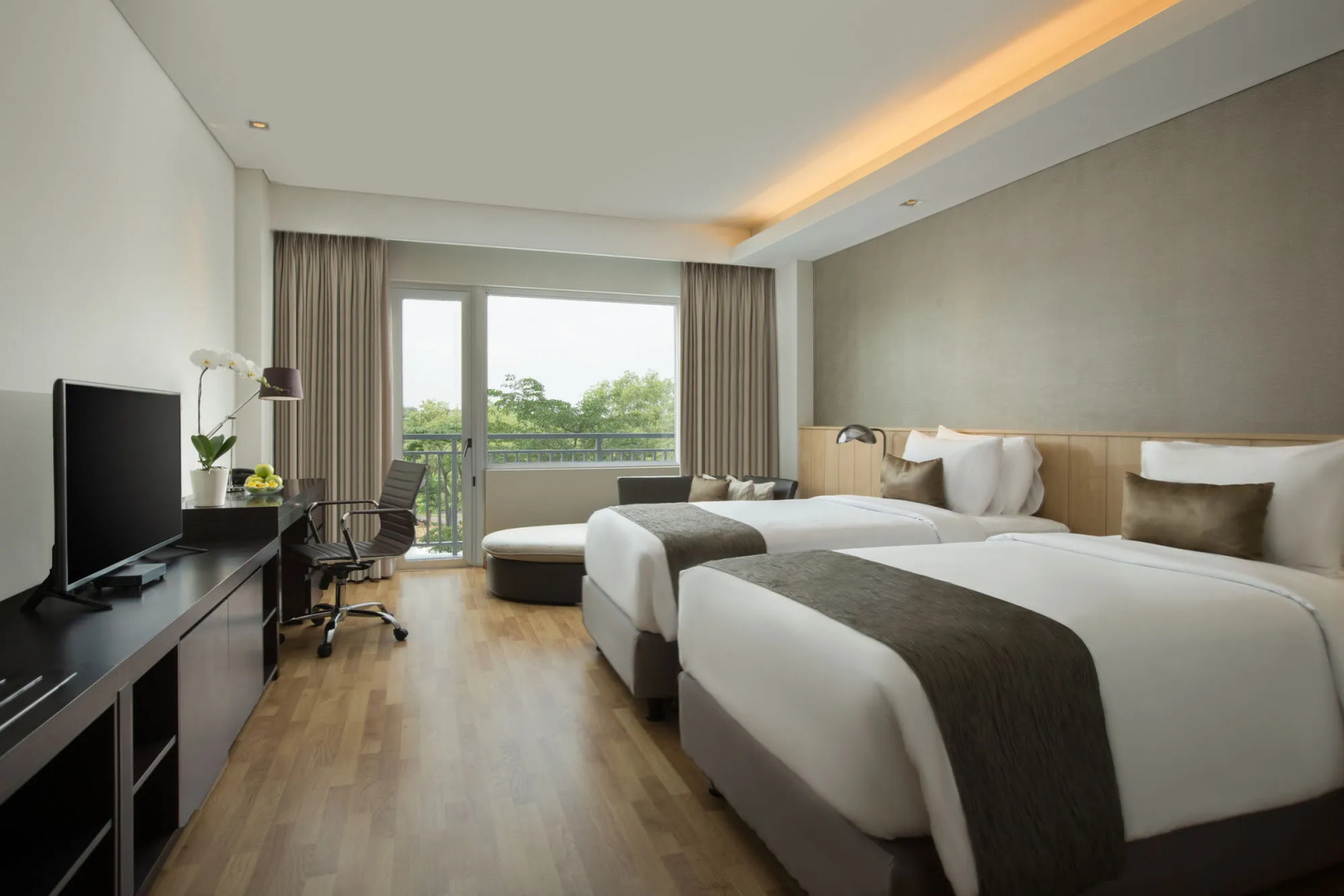 Delonix Hotel Karawang