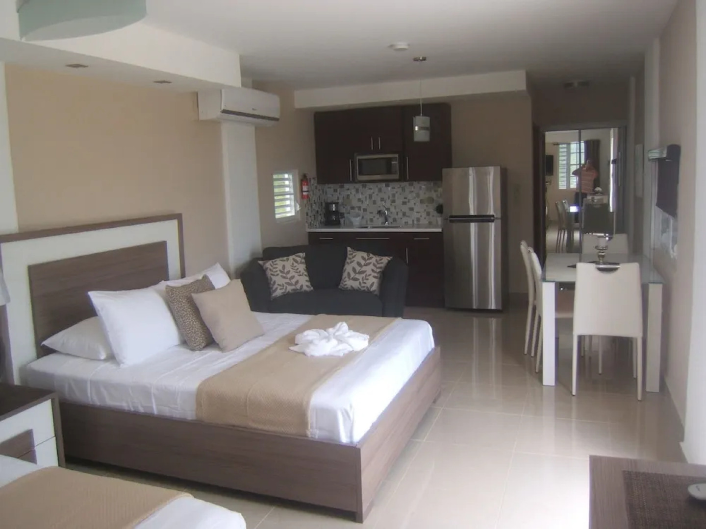 Hillbay View Villas
