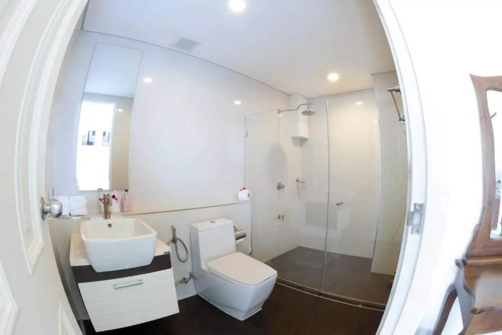 Kamala Regent Penthouse D-502