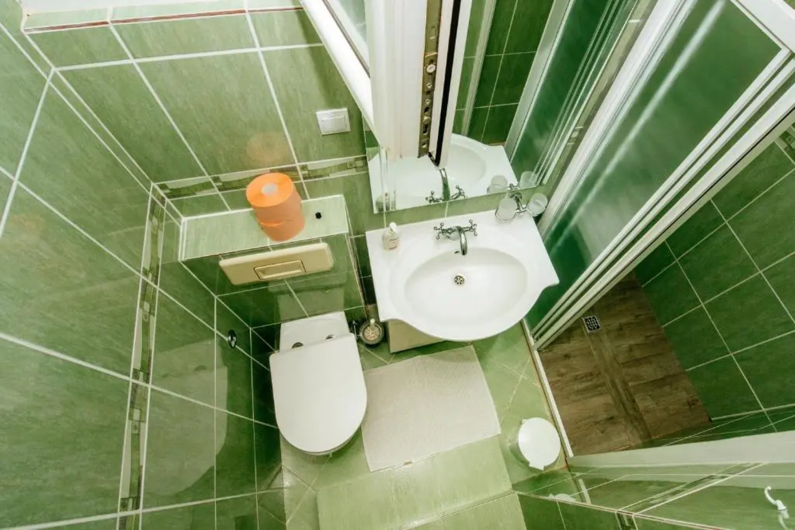 Poolicluded Holiday House Halic