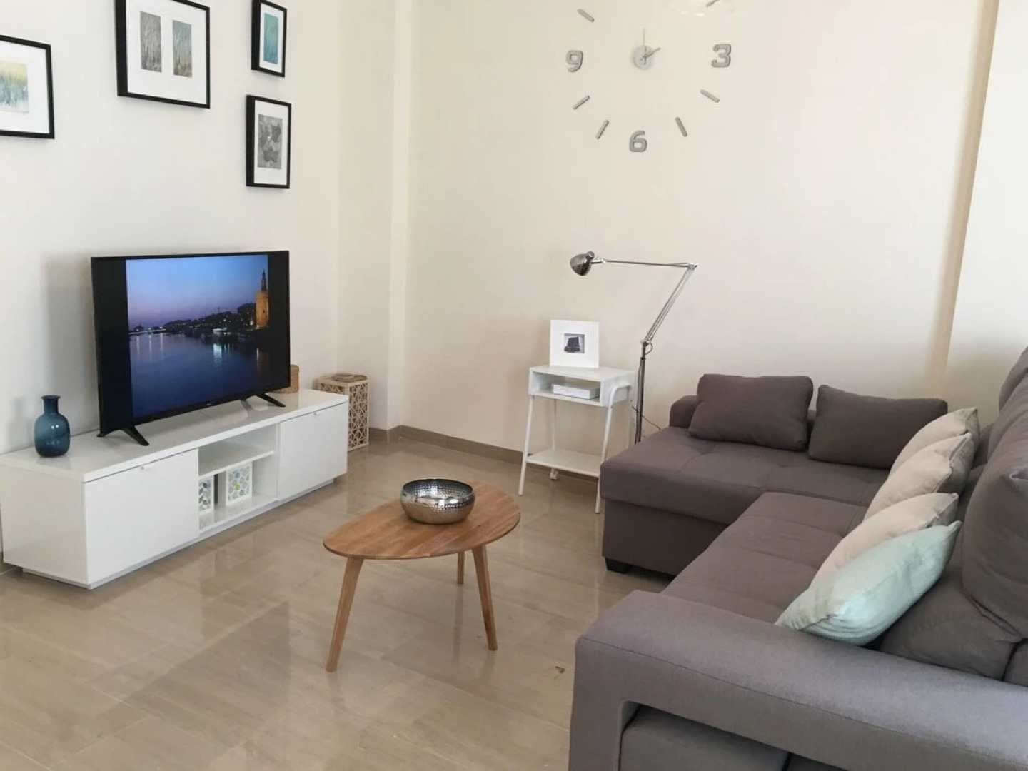 Teodosio Apartment & FREE PARKING