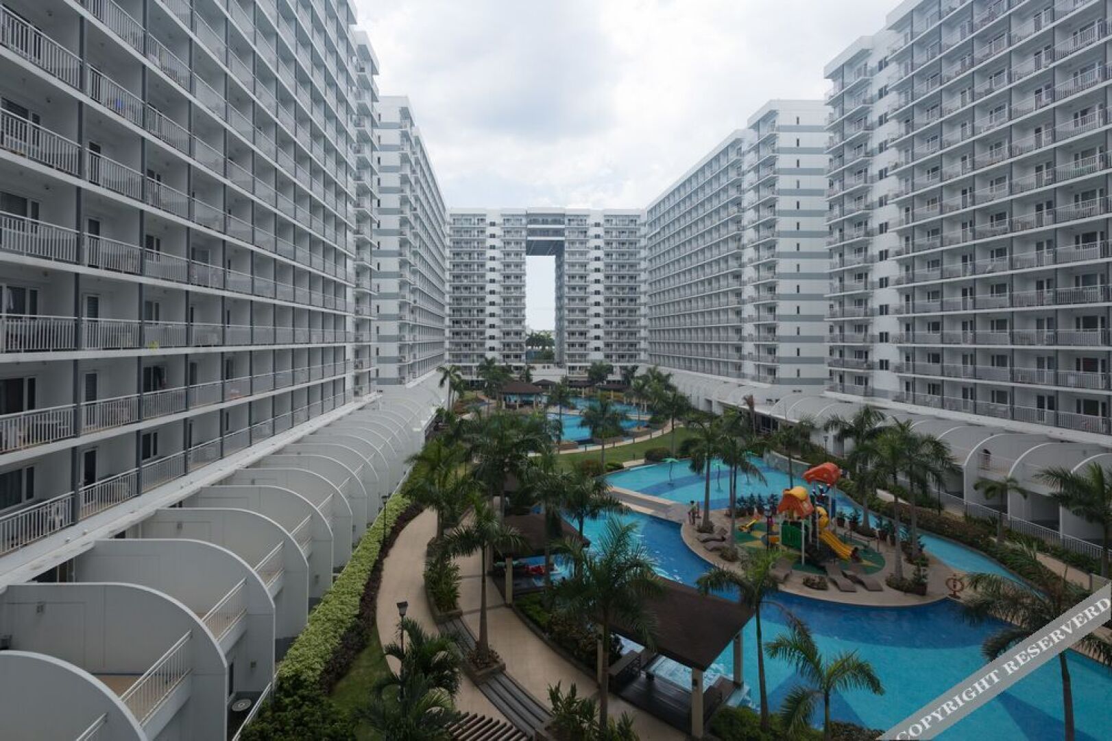 Withus Condotel at Shell Residences