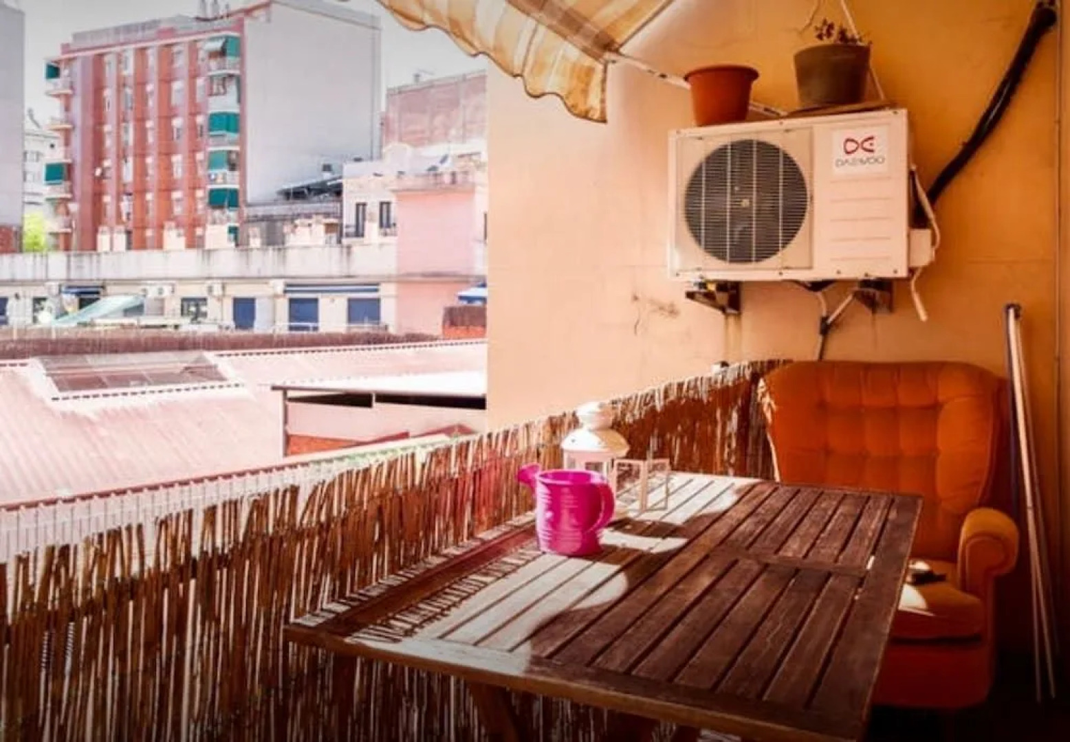 Three Bedroom Apartment in Sants