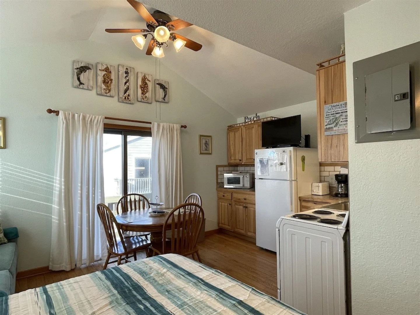 20 Ocean Odyssey Studio Bedroom Condo by RedAwning