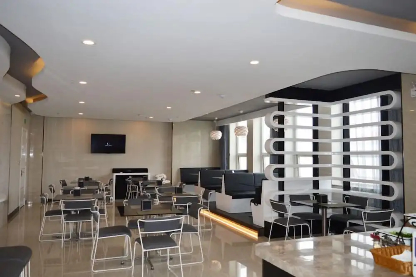 Jiayi Hotel Dongying Xi'er Road Branch