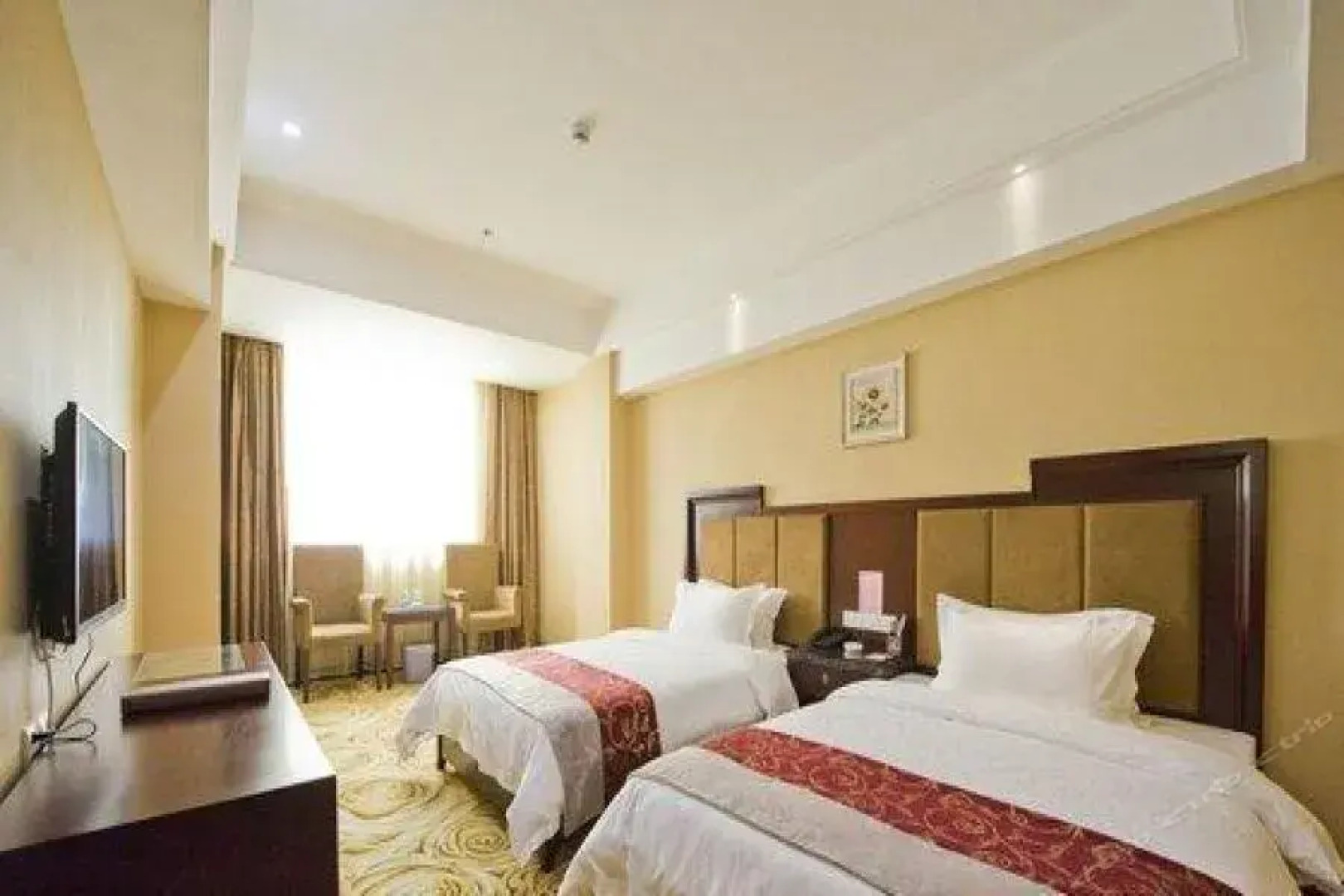 远大国际大酒店(神农广场店)