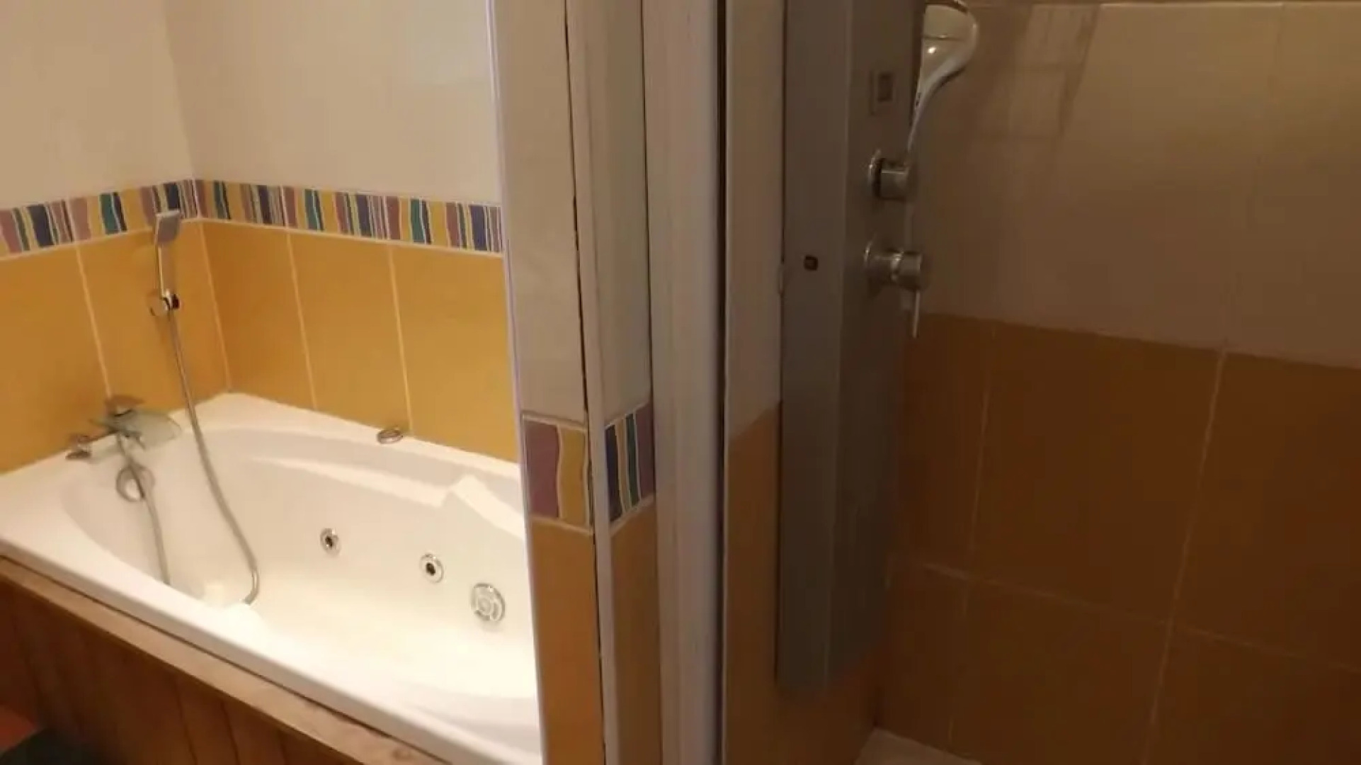 Villa With 3 Bedrooms in Bédarieux, With Wonderful Mountain View, Priv