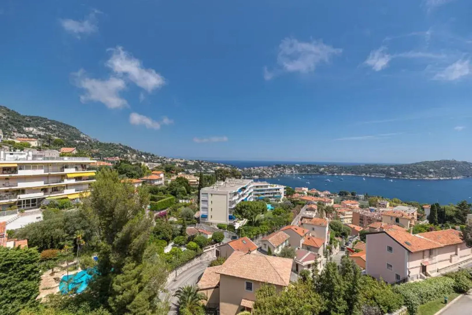 Sea View Park Swimming Pool & Tennis 2 Bdrs