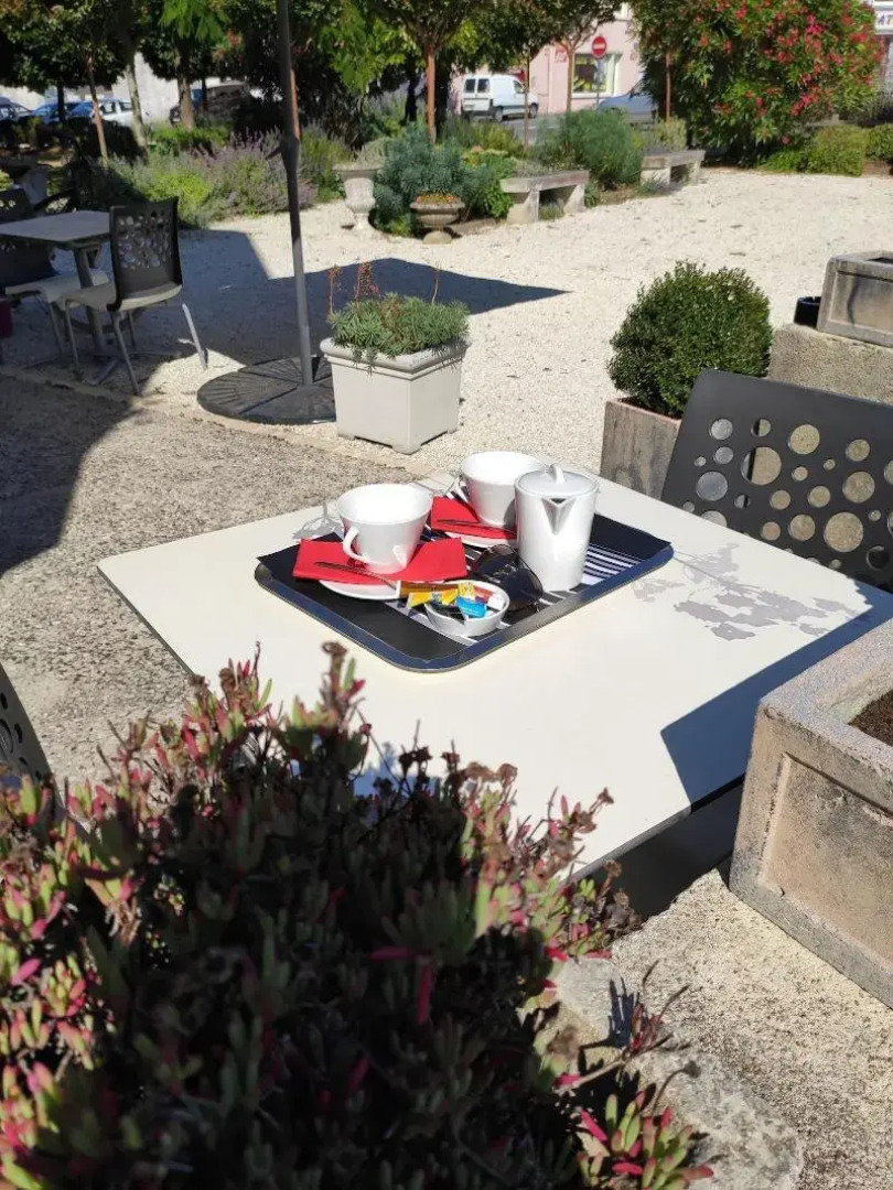 Logis Hôtel Le Richelieu - Royan Atlantique