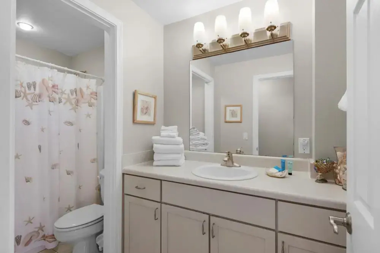 Portside Villas Unit 13