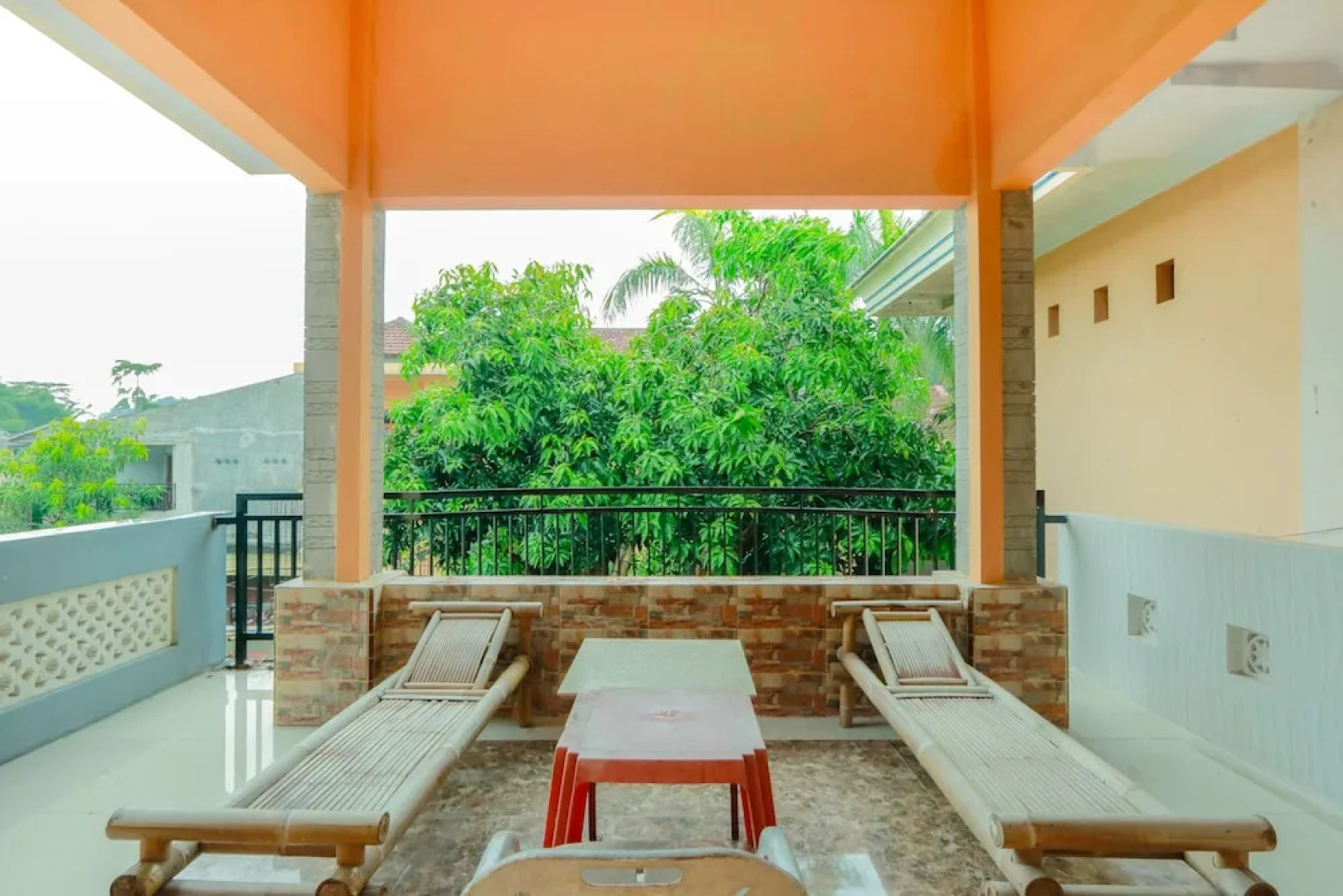 OYO 1797 Narita Family Residence