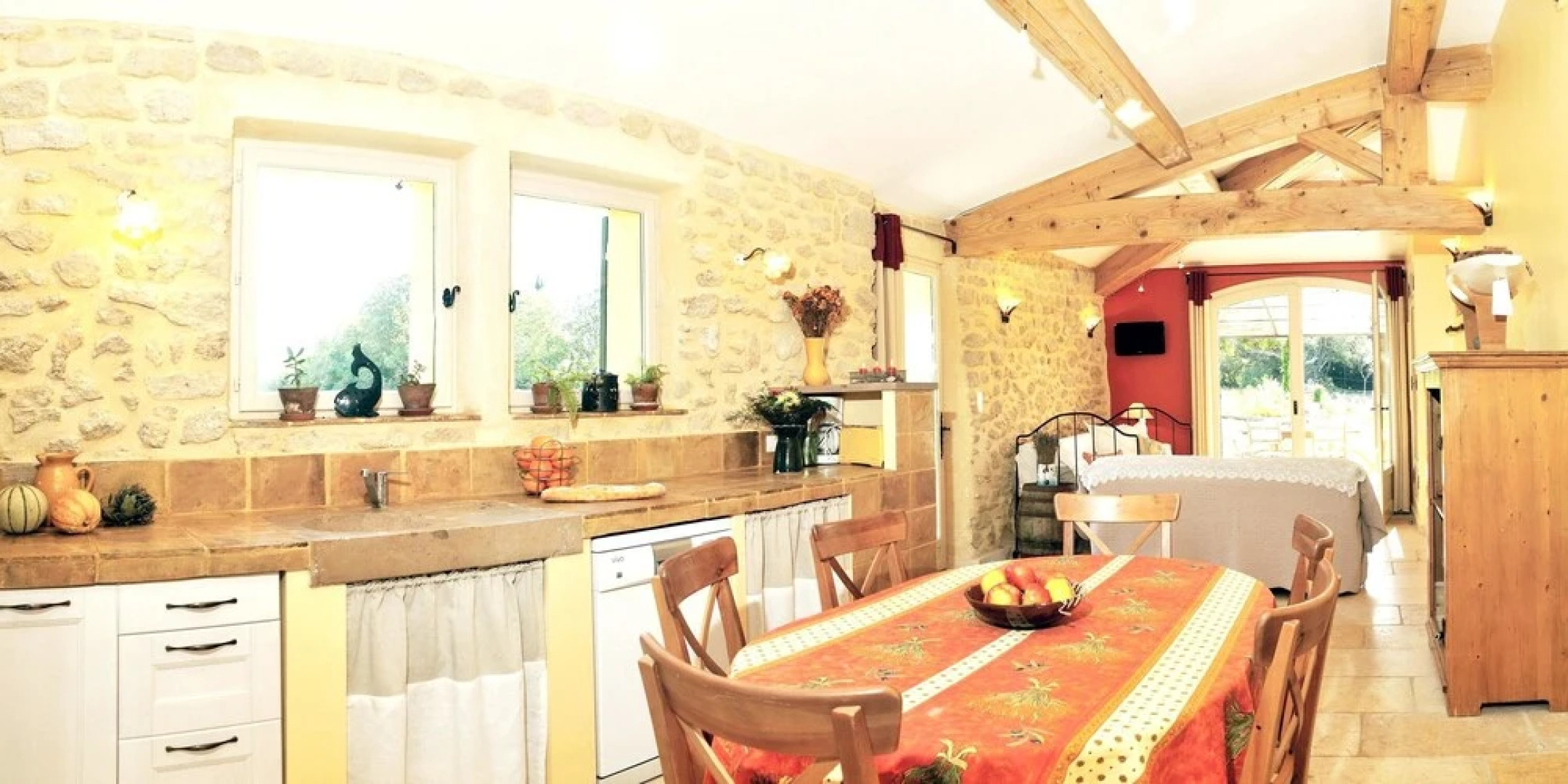 House With 3 Bedrooms in Grans, With Pool Access, Furnished Garden and