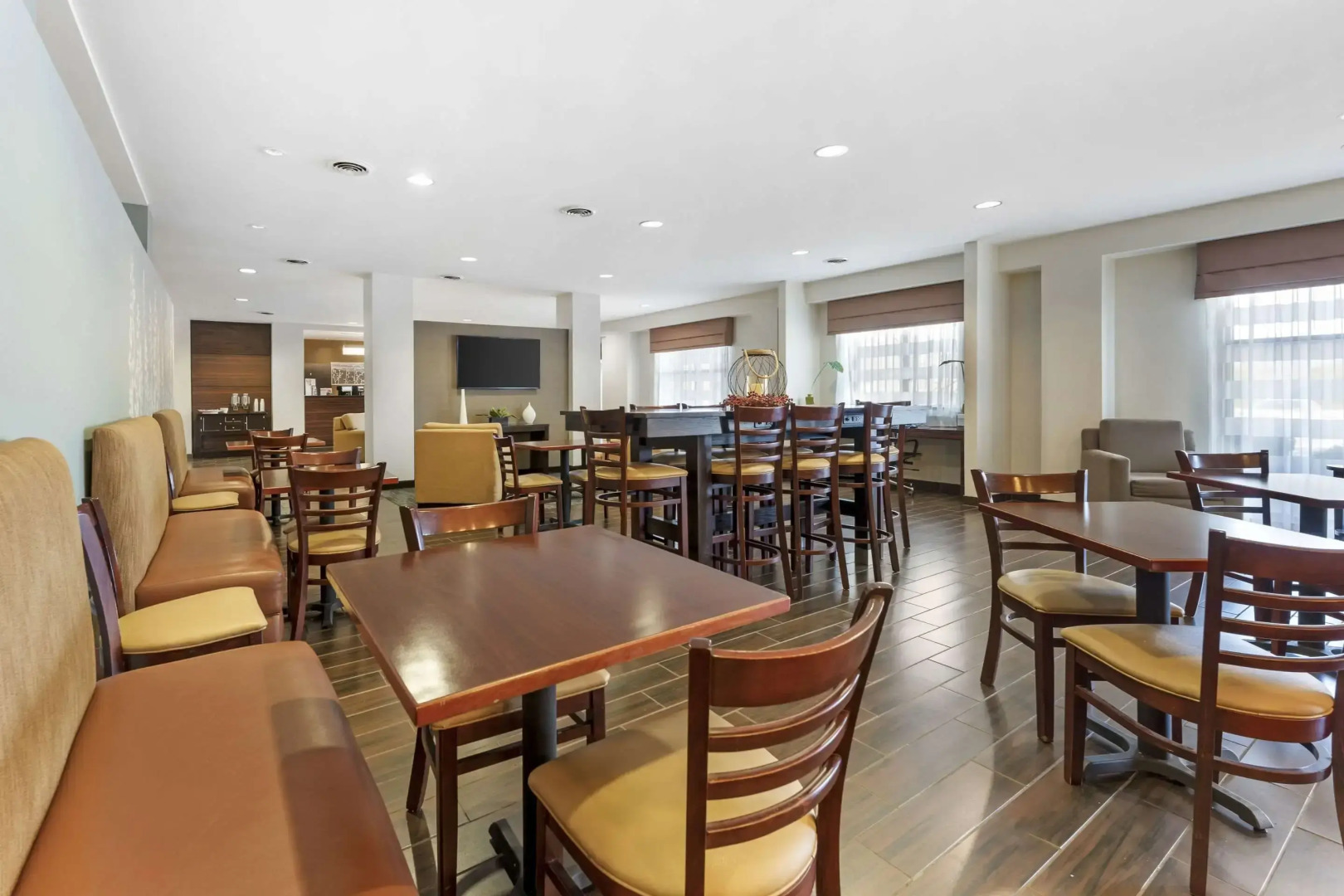 Sleep Inn & Suites Cumberland - LaVale