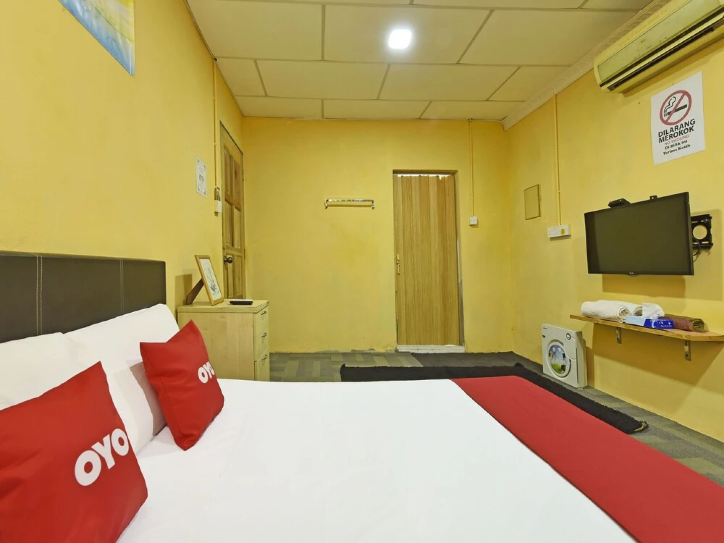 Wakaf Bharu Inn by OYO Rooms