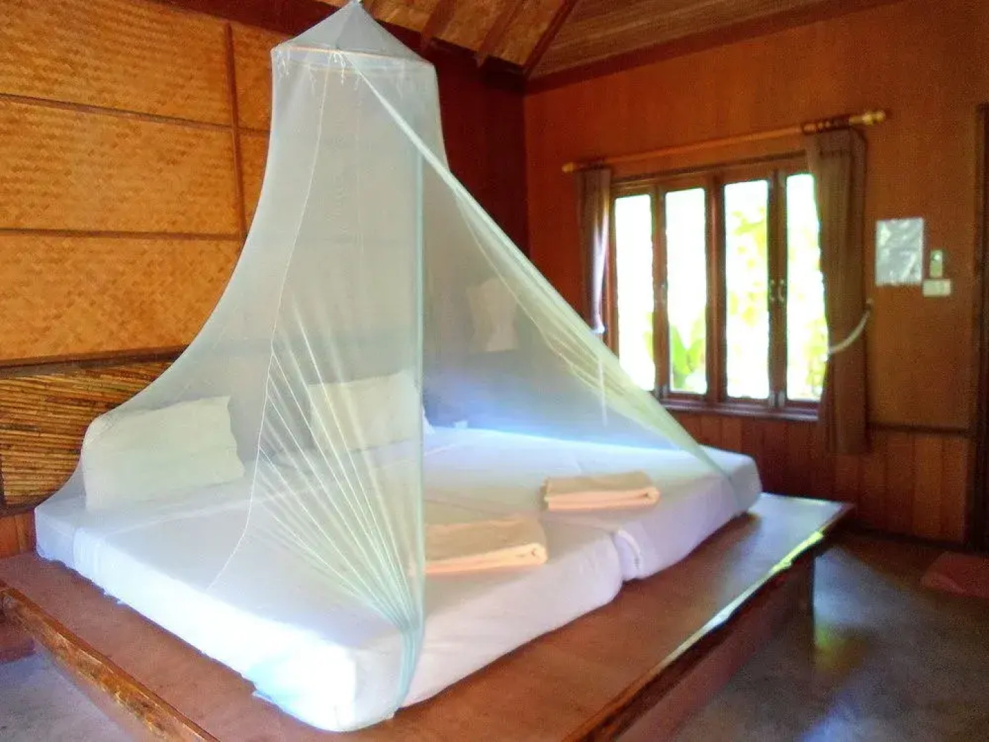 The Cliff and River Jungle Resort