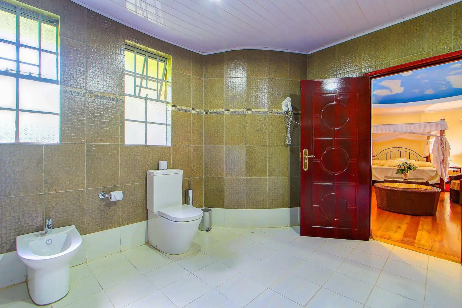 Poa Place Resort & Hotel - Where Nature Meets Comfort