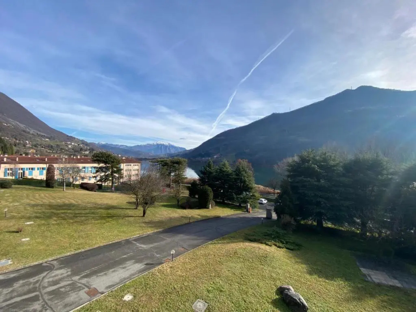 Bilocale fronte lago Gimmy's House