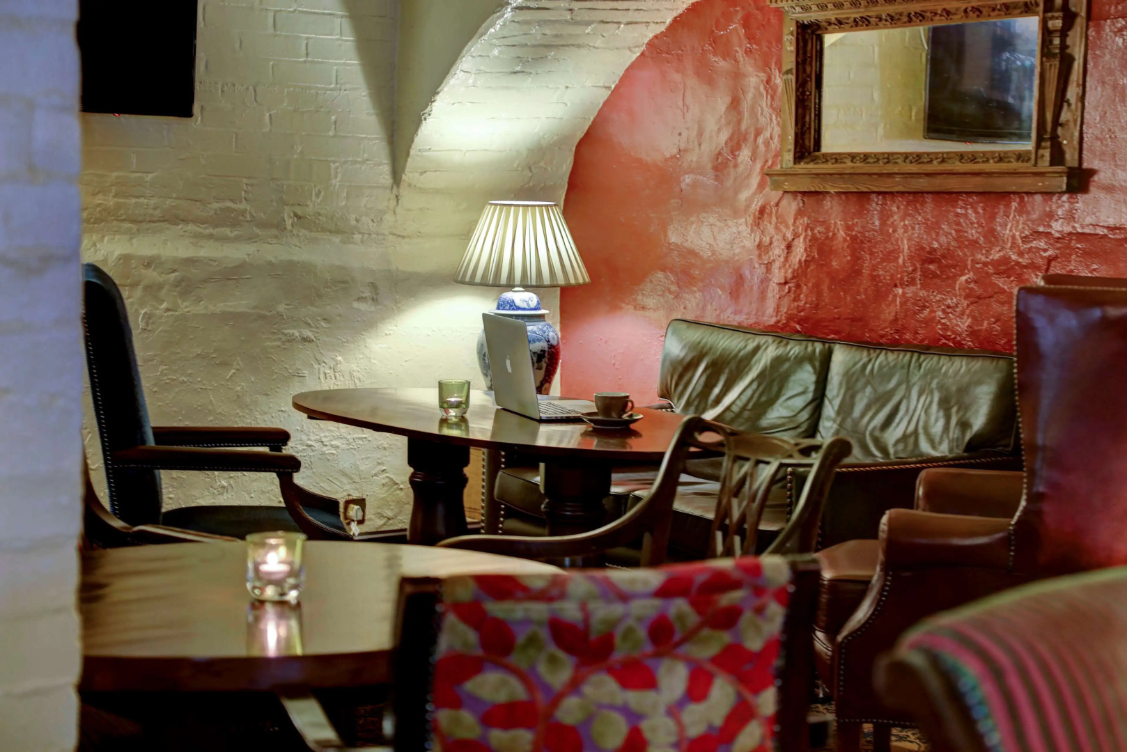 The Bull Hotel, Peterborough