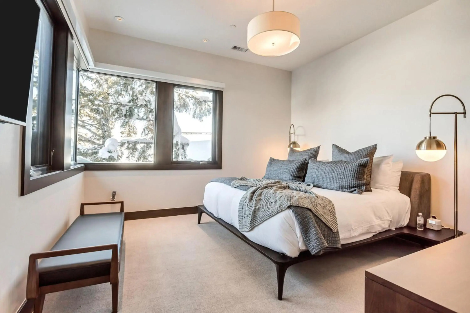 Stein Eriksen Residences