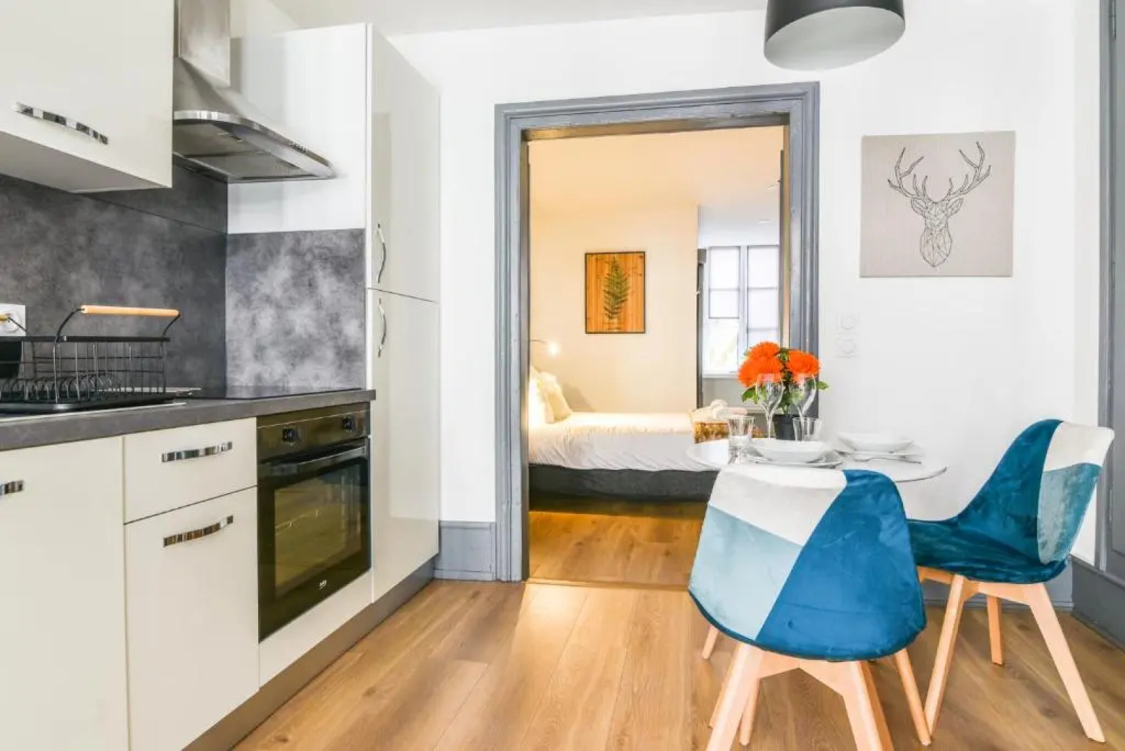 FREE PUBLIC PARKING - WIFI - Le Wild Forest